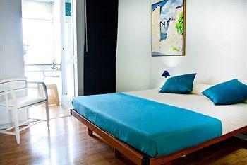 La Pedrera Apartment Barcelona Eksteriør billede